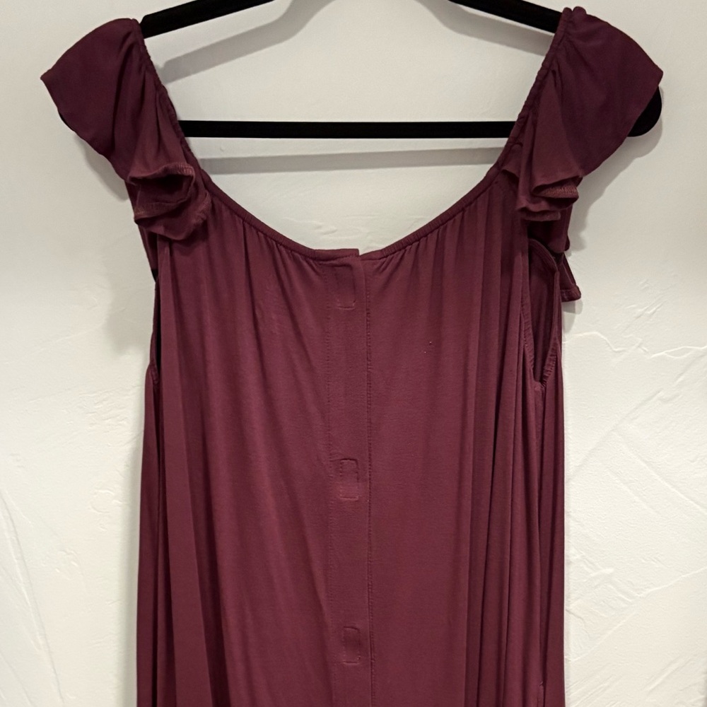 Kindred Bravely Burgundy Ruffle Shoulder Nursing Robe - Picture 2 of 3